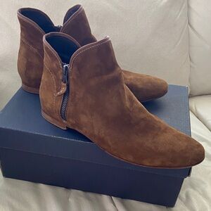 Bernardo Brown Suede Ankle Booties